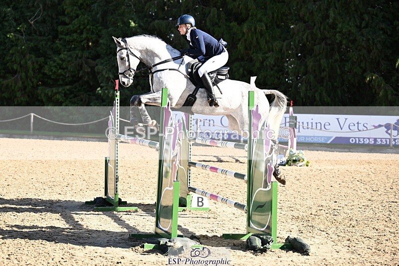 251024A-122356-10327 - C-222-Clemmie.Kerridge