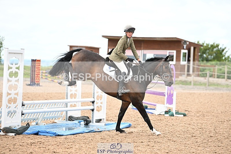 250611-124347-00523 - Cls 4 Snr Newcomers & 1.10m Open