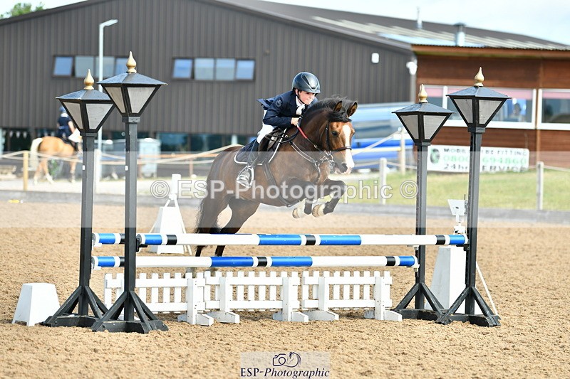 230624A-093615-00195 - Cls 36 Stepping Stones 128 & 138cm