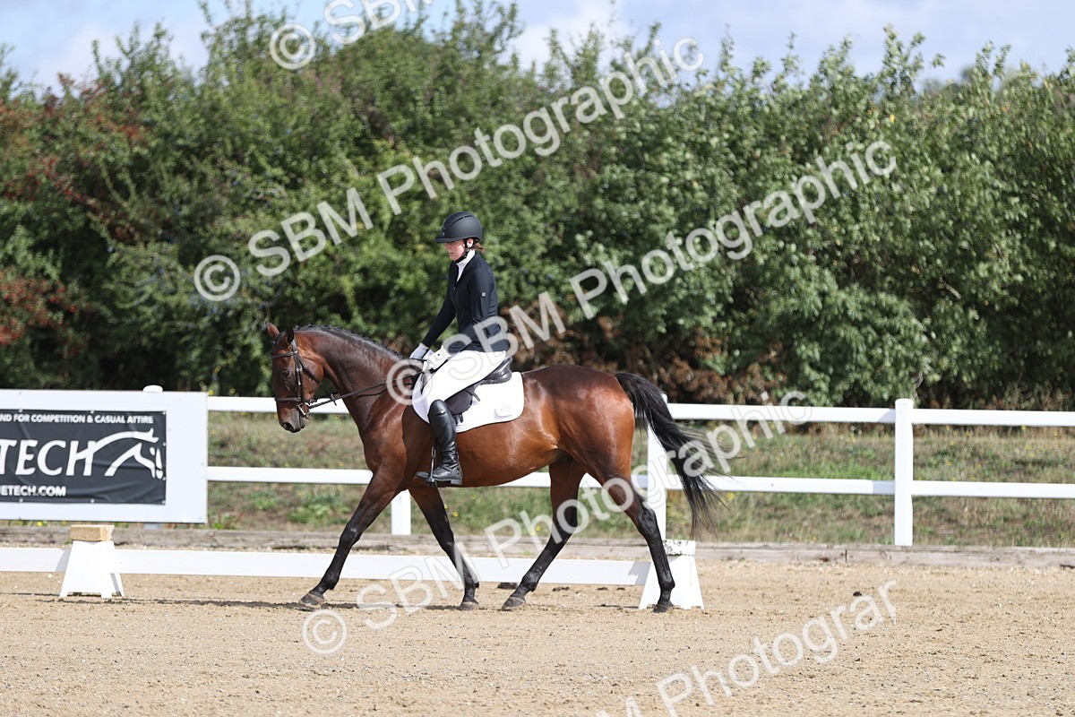SBM_001329 - Class 2 - Intro 4 Champs - 10.56-11.44