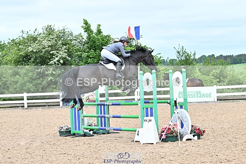 240523A-100604-01448 - Cls 1 Snr 1.05m and 1.10m