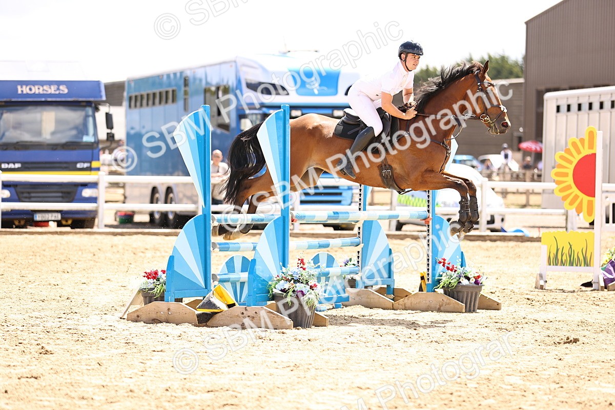 SBM_013984 - Class 14 - Senior Discovery - 1.00m Open