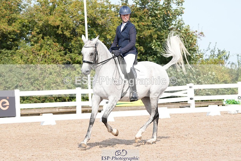 250817-103139-08074 - 149-Sophie.HawkeRAINBOW.DREAM