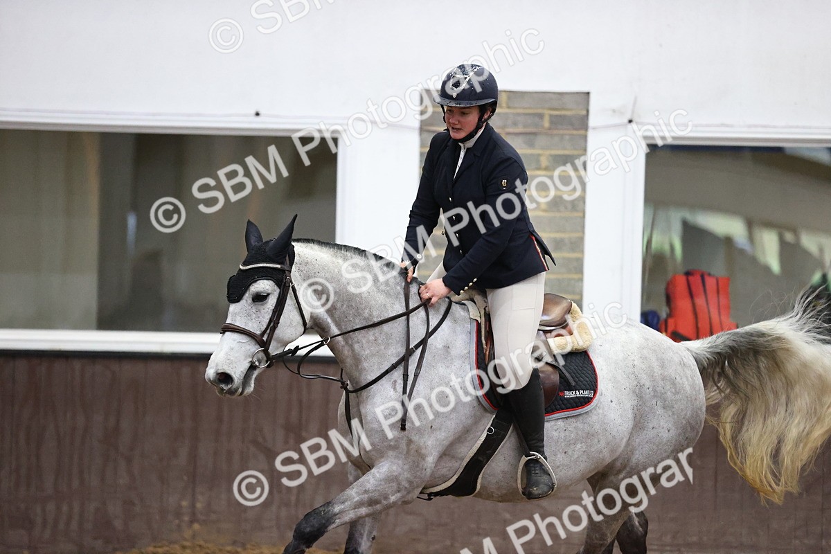 SBM_005378 - Class 17 - Senior Newcomers 1.10m