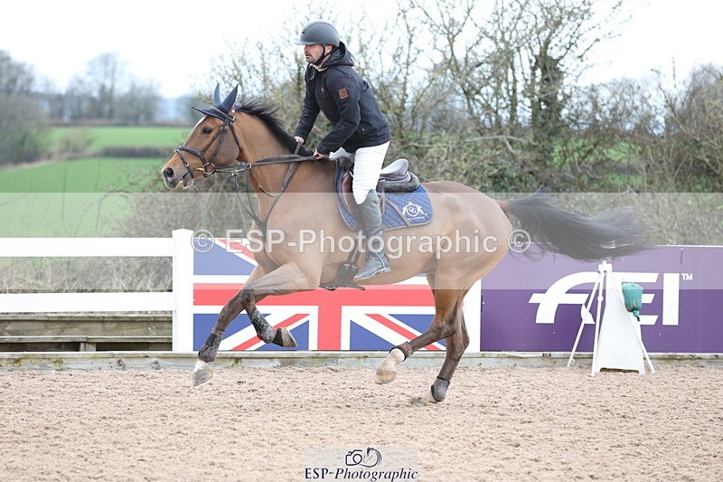 240223A-133248-01569 - Cls 5 Newcomers and 1.10m Open