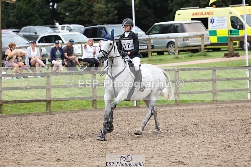 240803-105223-02036 - 017-Caitlyn_Faull-PENNINEVIEW_SUMMER