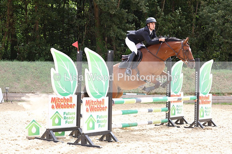 3E7A4806 - Class 4: Senior British Novice/90cm open