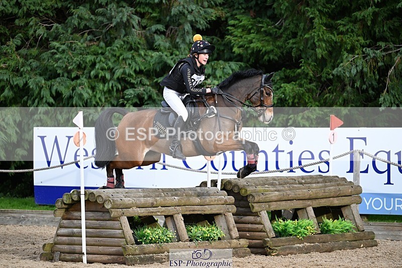 241117-134048-04242 - Cls 3 90-95cm 13.00 to 14.00