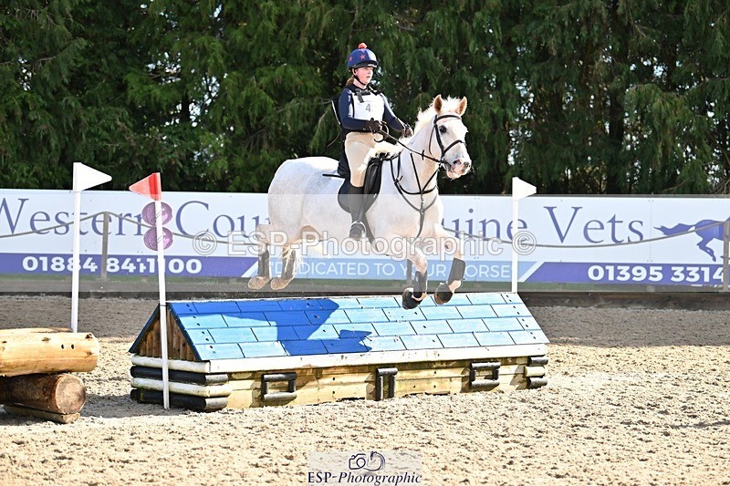 240303-104511-02969 - Cls 2 80-85cm Start to 11.00 CW