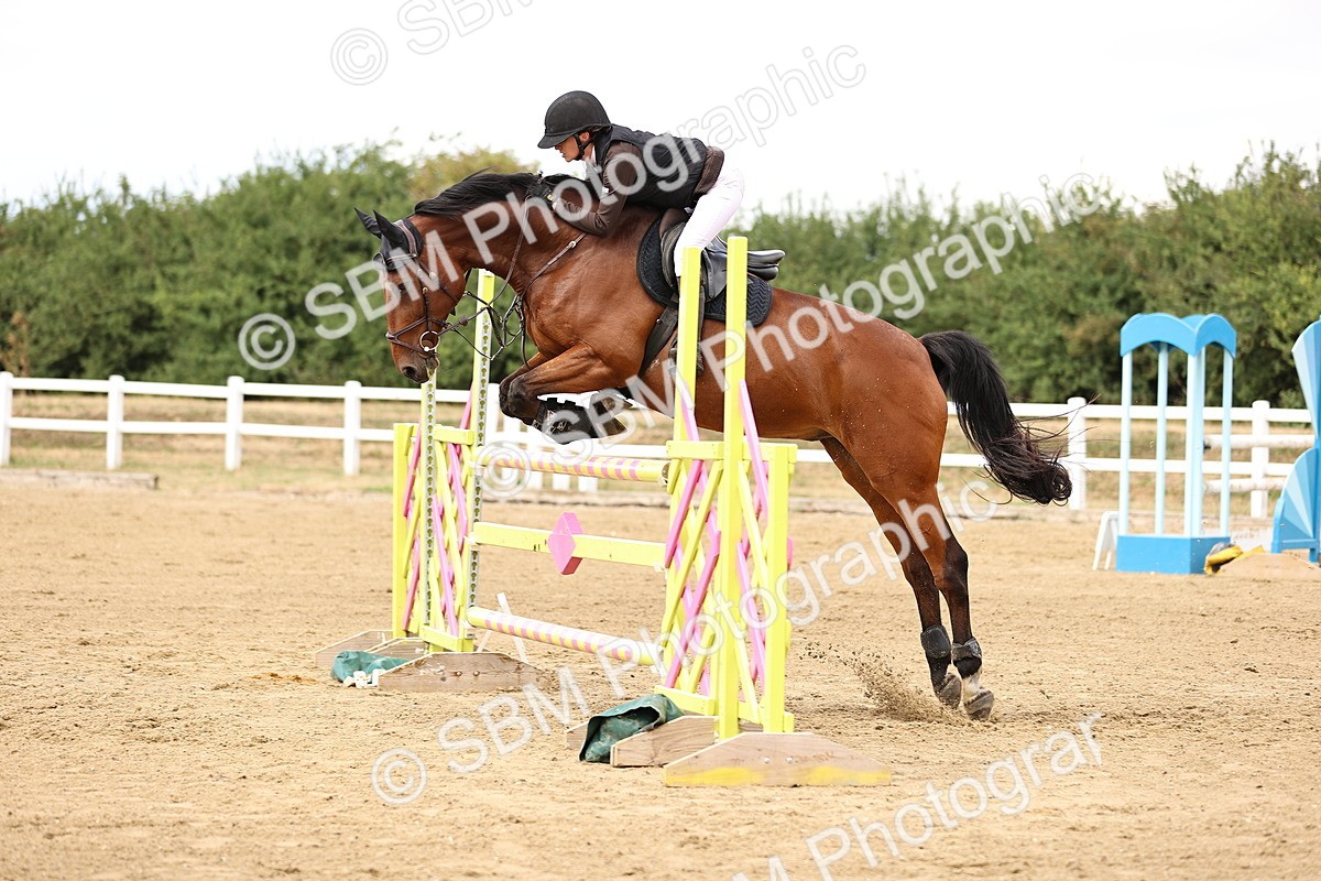 SBM_026968 - Class 13 - Senior Newcomers - 1.10m