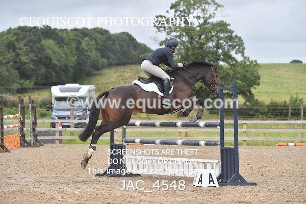 JAC_4548 - CLASS 7 Senior Foxhunter/ 1.20m Open