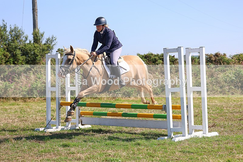 3E7A3250 - Class 2: Club 70cm Junior and Seniors