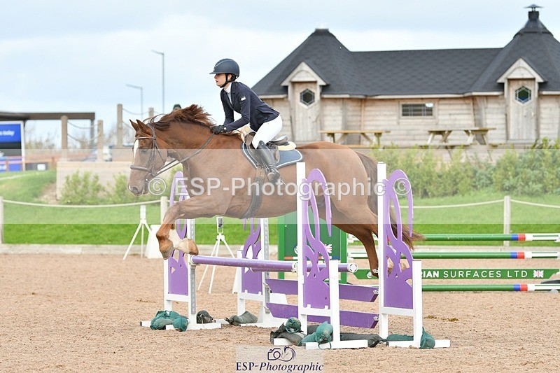 251026-112927-02474 - Cls 23+24 80cm Club and Schools