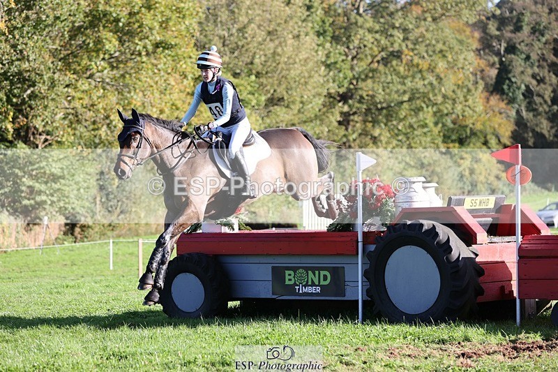 241026-145728-14424 - 548-Fenella.Redvers-DANCING.PADDE