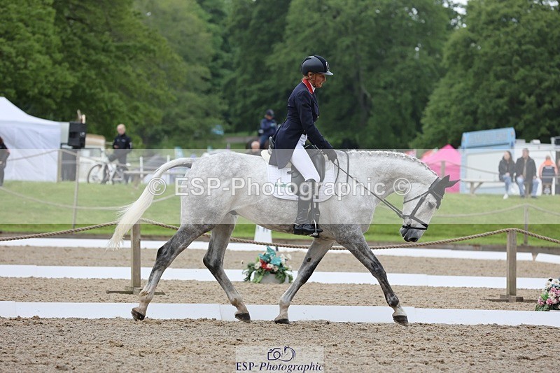 240523-094239-03193 - 208-KING_LOUIS-Mary_King