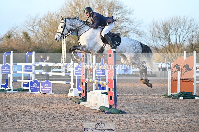 231210A-152503-02912 - Cls 22 National 1.30m & 1.40m