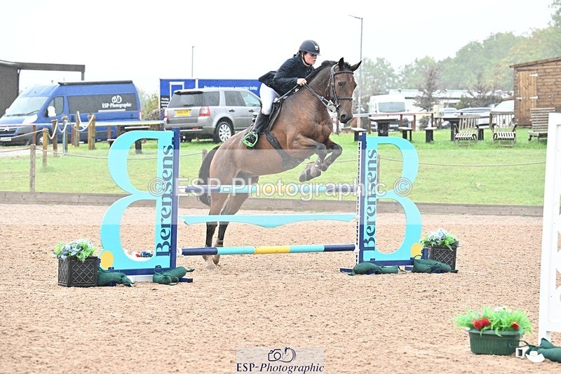 250914-133420-08751 - Cls 29+30 Newcomers and Fox