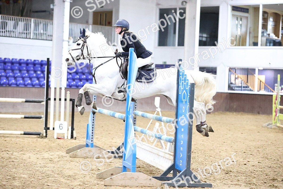SBM_000791 - Class 4 - Blue Chip Pony Newcomers - 1.00m