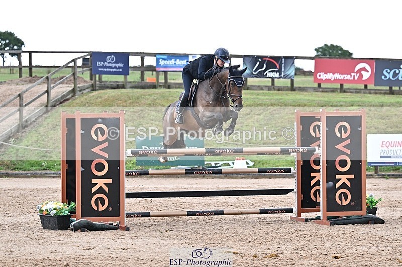 250731-105003-00451 - Cls 02 Snr Fox 1st Rnd