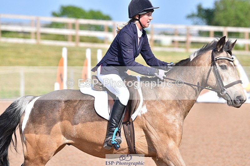 230606A-165108-00121 - 70cm