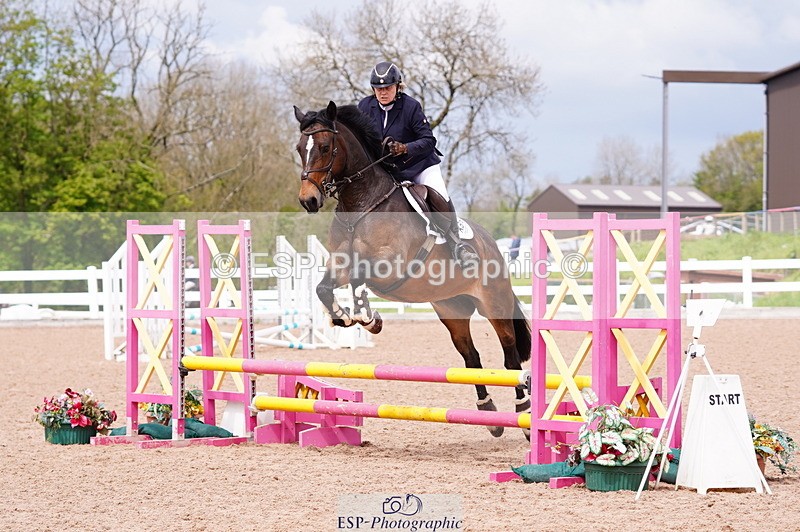 240506A-143446-09543 - Cls 17 Club 60cm