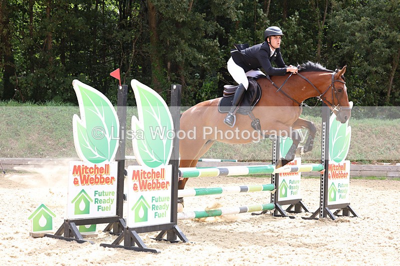 3E7A4807 - Class 4: Senior British Novice/90cm open
