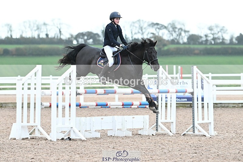 231118A-135800-03224 - Cls 9 Foxhunter & 1.10m Open