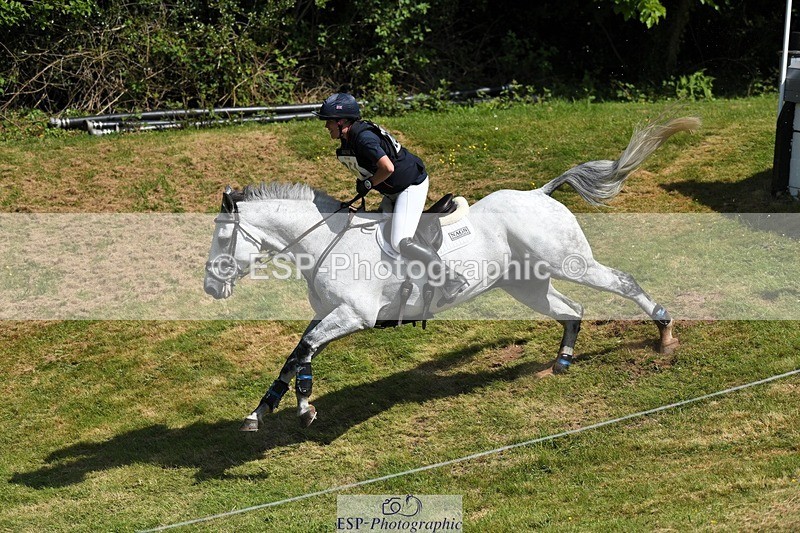 230527-104350-09220 - 261-COOLEY_NOW_OR_NEVER-Georgina_Herrling-XC