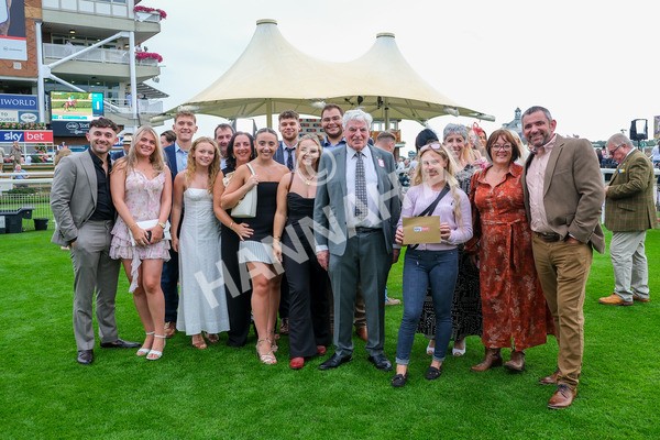080925-Race 3-Rock N Roll Pinkie-8251 - Race 3 3.30pm Skybet Proud To Support ROR Stayers Handicap