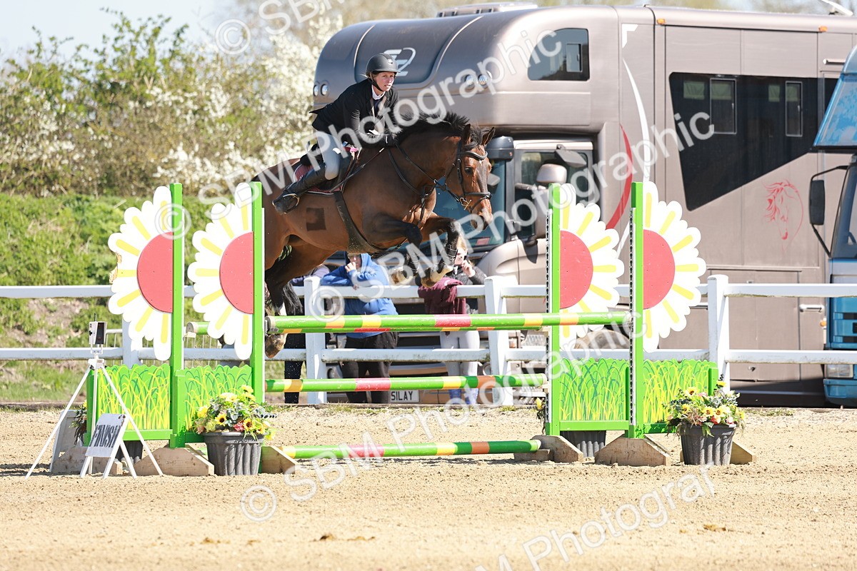 SBM_004090 - Class 17 - Senior Newcomers - 1.10m