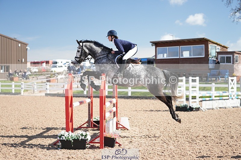 250329-102403-03616 - Cls 20 British Novice and 90cm