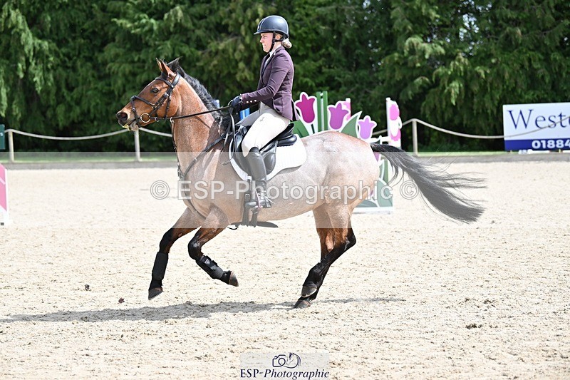 240413-122915-00977 - Cls 5+6 80cm Start to 1pm