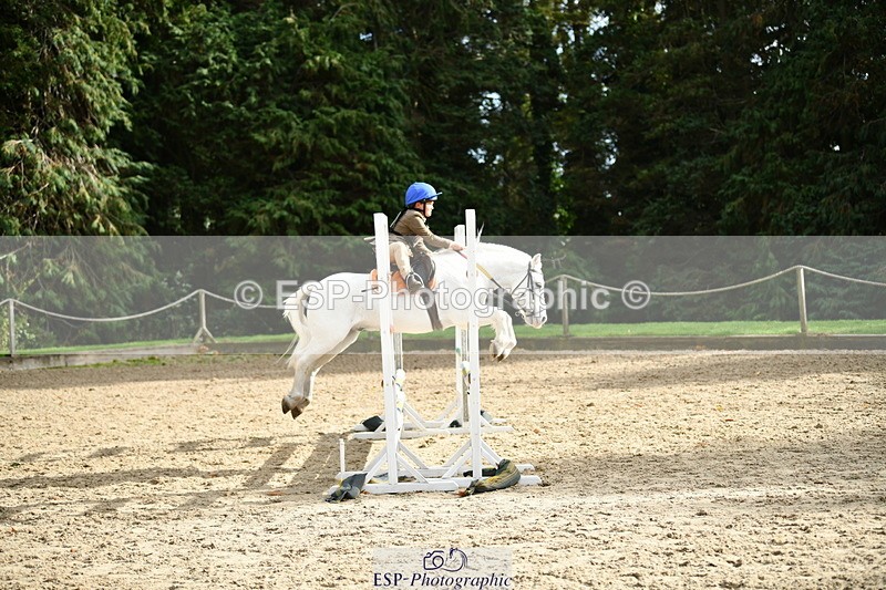 251004A-150554-01662 - Classes 8 & 9 70cm