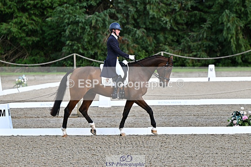 241023-145913-00445 - 105-Bella.Innes.Ker-MBF.KELVIN.DELLA.CACCIA