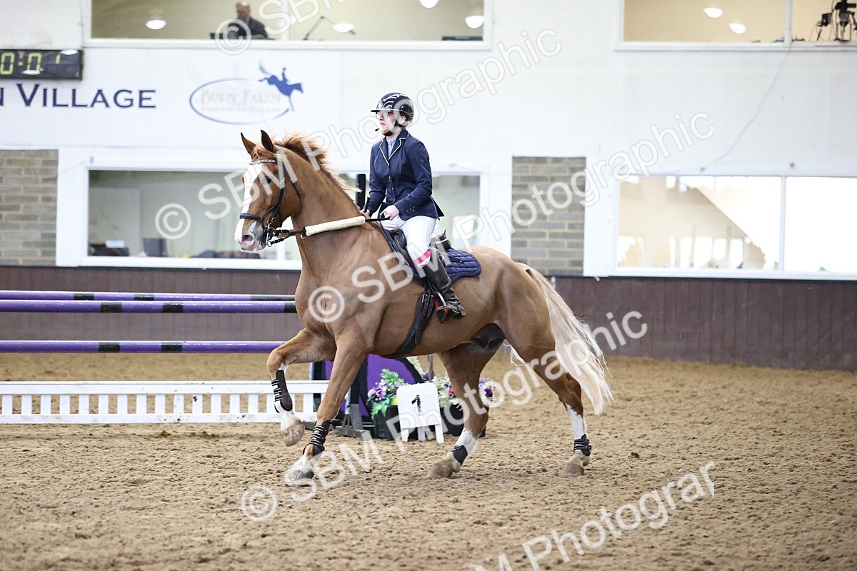 SBM_005010 - Class 16 - Senior Newcomers - 1.10m