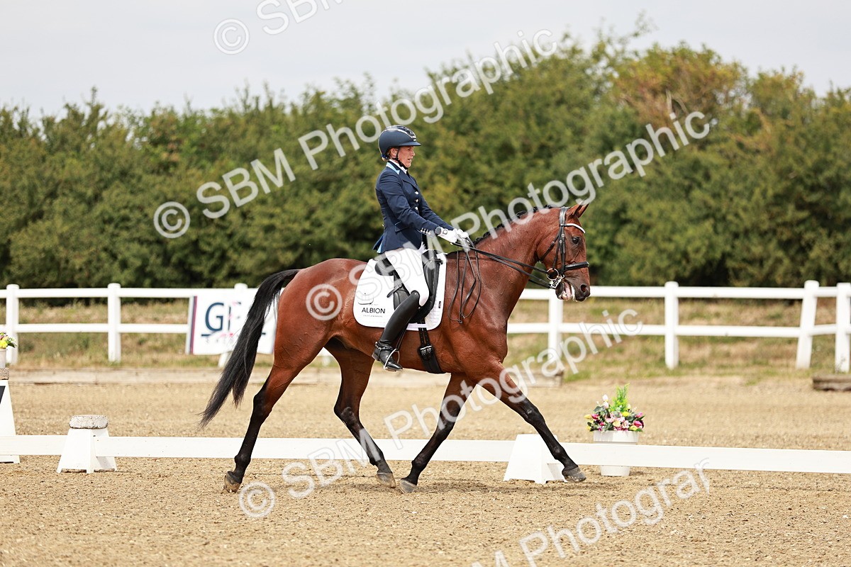 SBM_003542 - Class 7 - Advanced Medium 6 Gold - 13.16-14.36