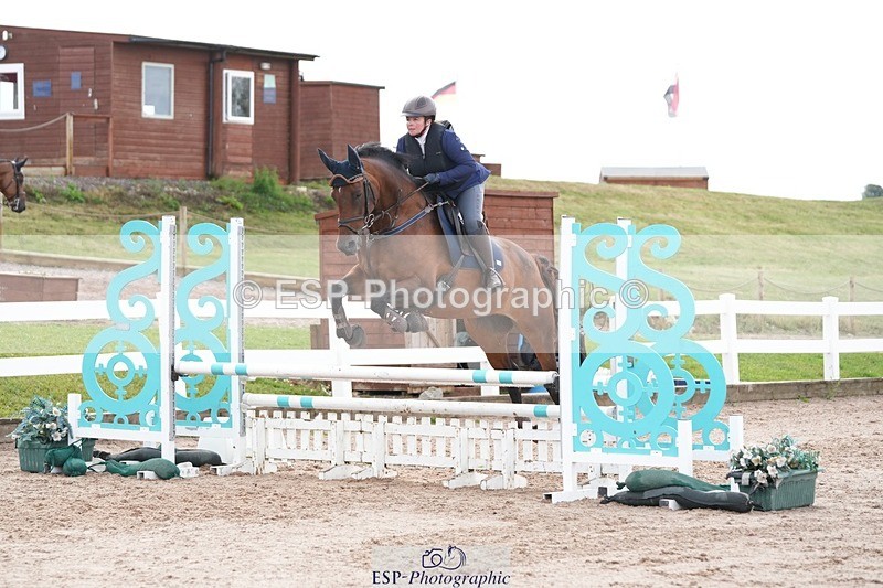 250731-110401-01503 - Cls 08  85cm Nat Am Qual