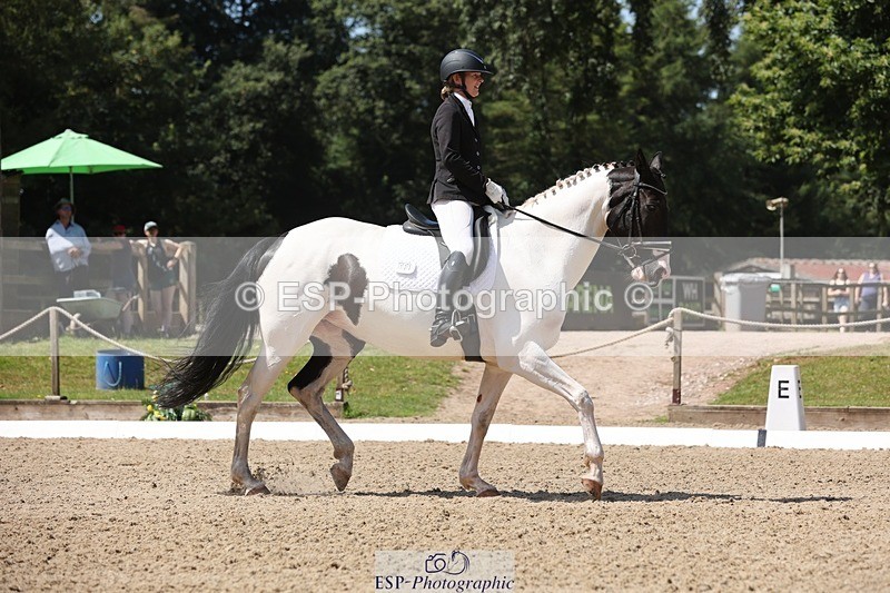 240719-121438-01627 - 123-Michelle_Wallis-Alvescot_Winning_Mood