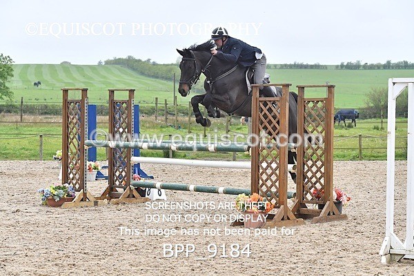 BPP_9184 - CLASS 29 SUN Veterans Show Jumping