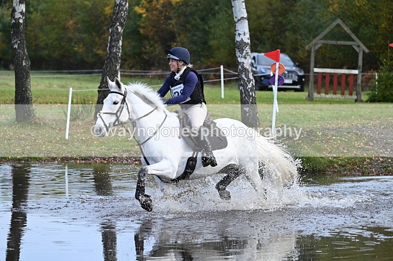 WJ7_0200 - 80cm Cam 2 Water Time 10:45 to 11:06