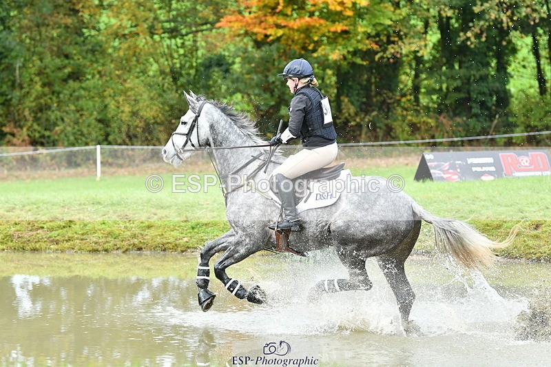 251025A-104807-17512 - D-360-Hannah.Norvill