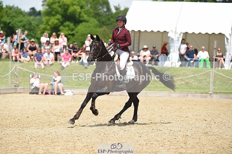 230528-125338-15888 - 317-FERNHILL_KANKAN-Jonelle_Price-SUNTrotUp+SJ