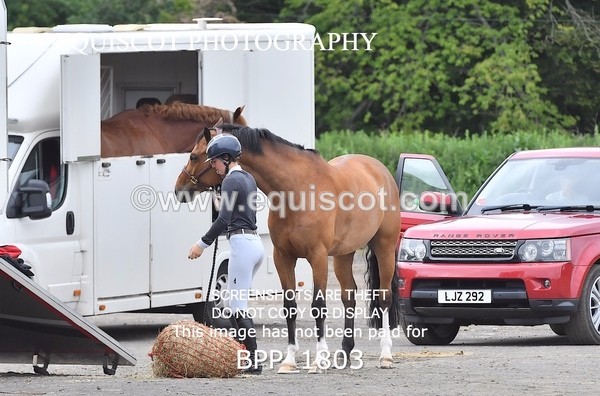 BPP_1803 - FRI CLASS 6 Senior Foxhunter/ 1.20m Open