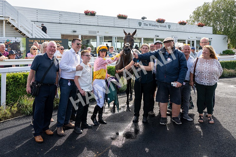 260826-Race 3-Battenburg Belle-6406 - Race 3 15:15 Happy 50th Birthday Victoria Melling Handicap