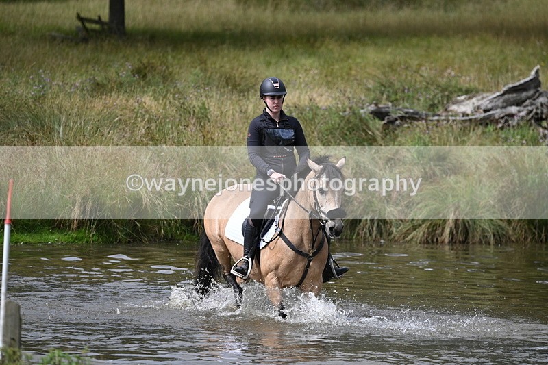 WJ7_1855 - Time at Water 10:48 to 11:13