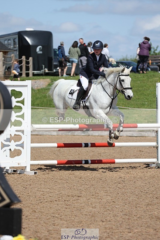 250504-121820-02509 - Cls 4 Pony Newcomers and 1m Open