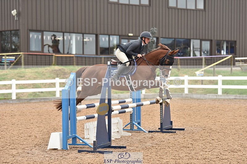 231011A-100202-00010 - Cls 1 British Novice & 90cm Open