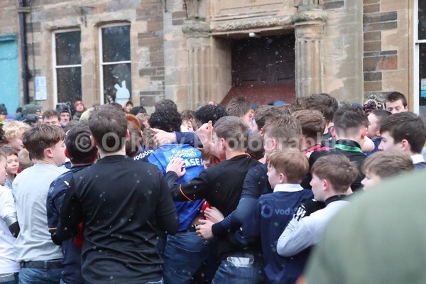 AA076491 - New Years Boys Ba'