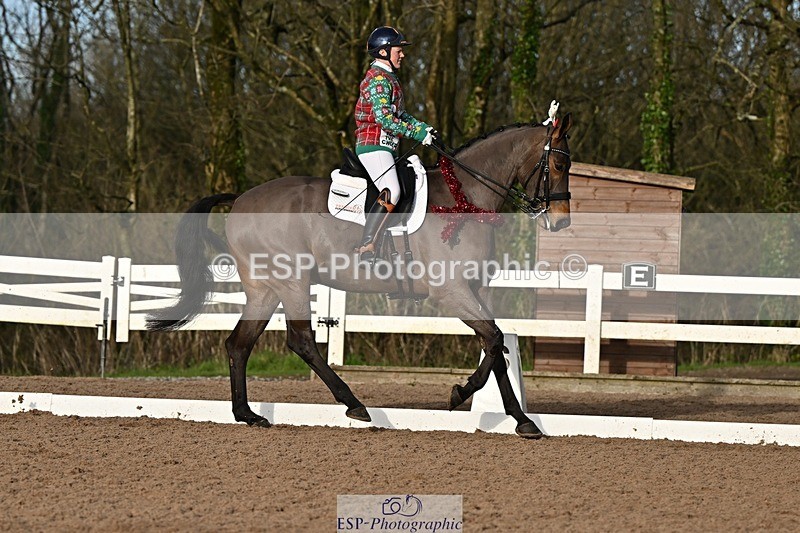 241214-131804-02382 - 106-Tyler.Bradshaw-Mexx