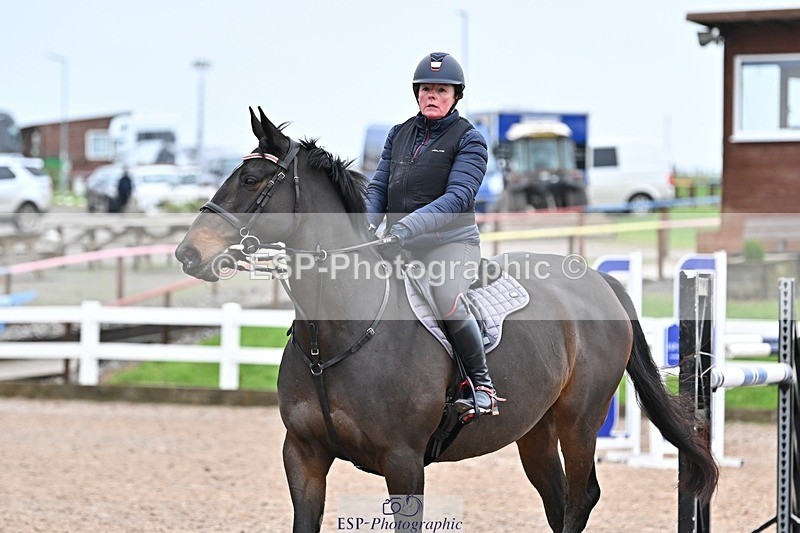 241127-130236-00598 - Cls 04A&B Snr Newc & 1.10m Open